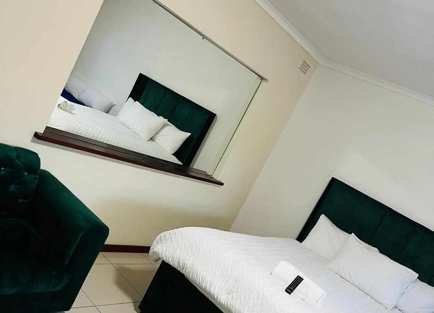 African Haven Guest House Bnb Goodwood Κέιπ Τάουν